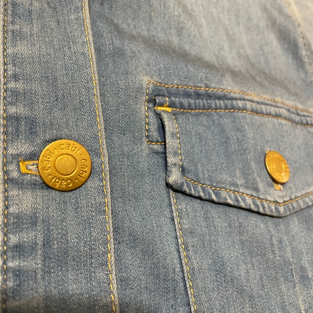 CABI Chambray Button-down Shirt - Picture 4 of 10